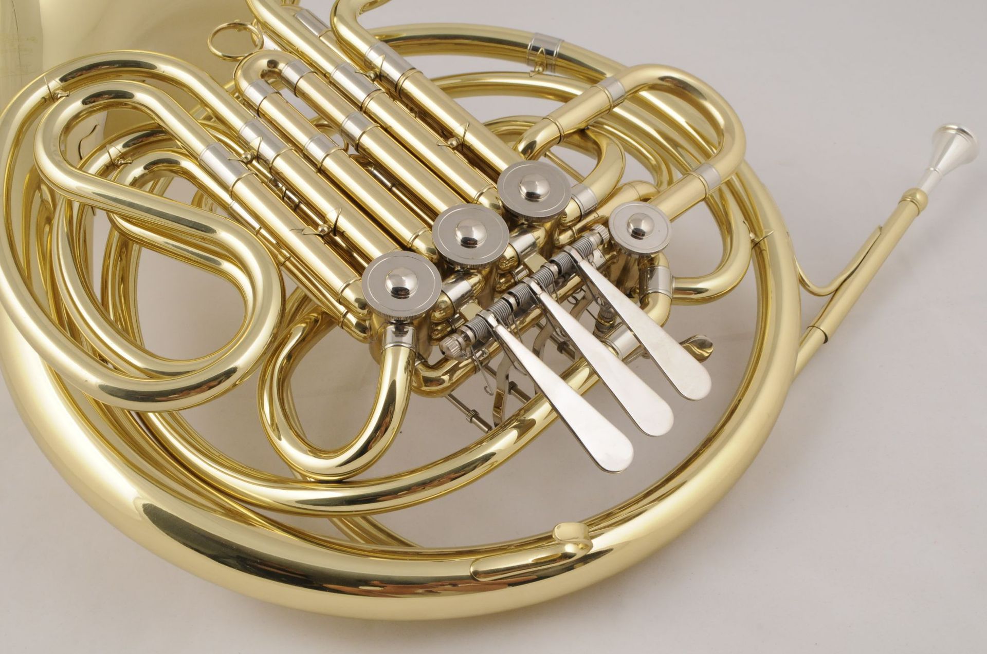 آلة موسيقية من نوع البوق الفرن - مراجعة Musical Instrument Horn وسعره